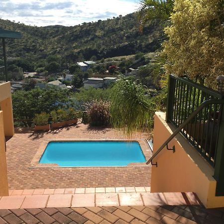 Hotel Felsenblick Self-Catering Windhoek Esterno foto