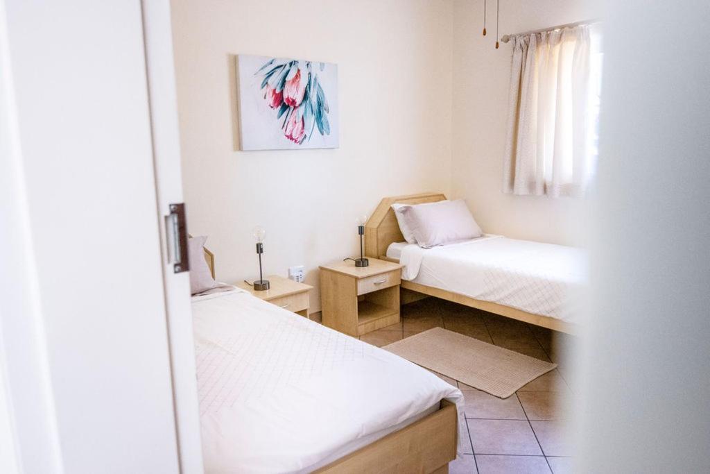 Hotel Felsenblick Self-Catering Windhoek Esterno foto